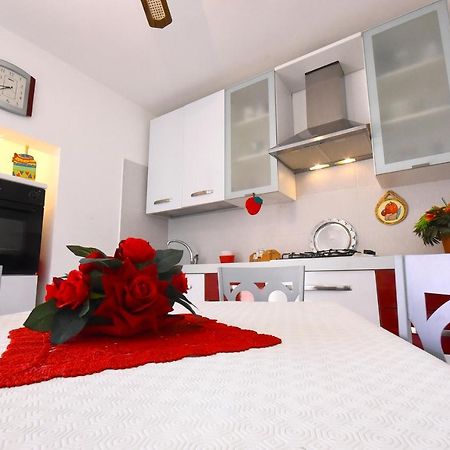 Villa Loriand Depandance กัลลีโปลี ภายนอก รูปภาพ
